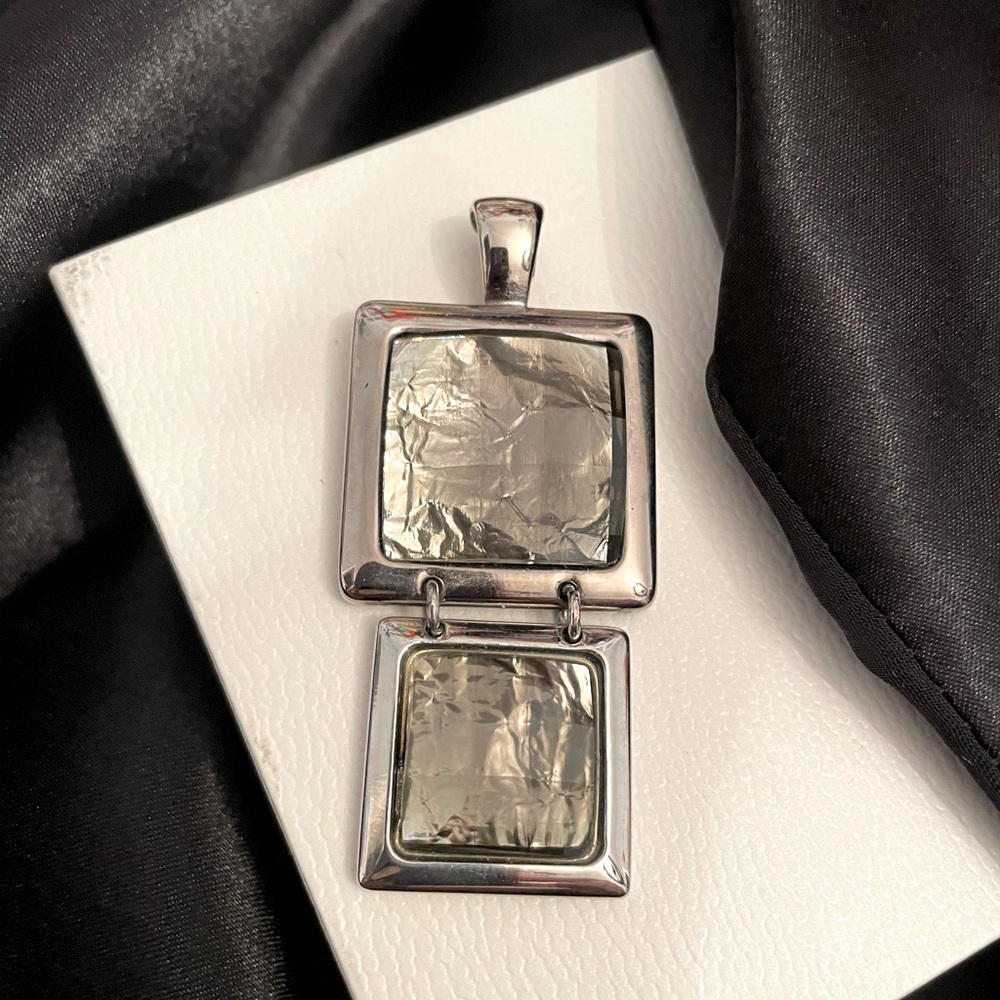 Lia Sophia pendant
